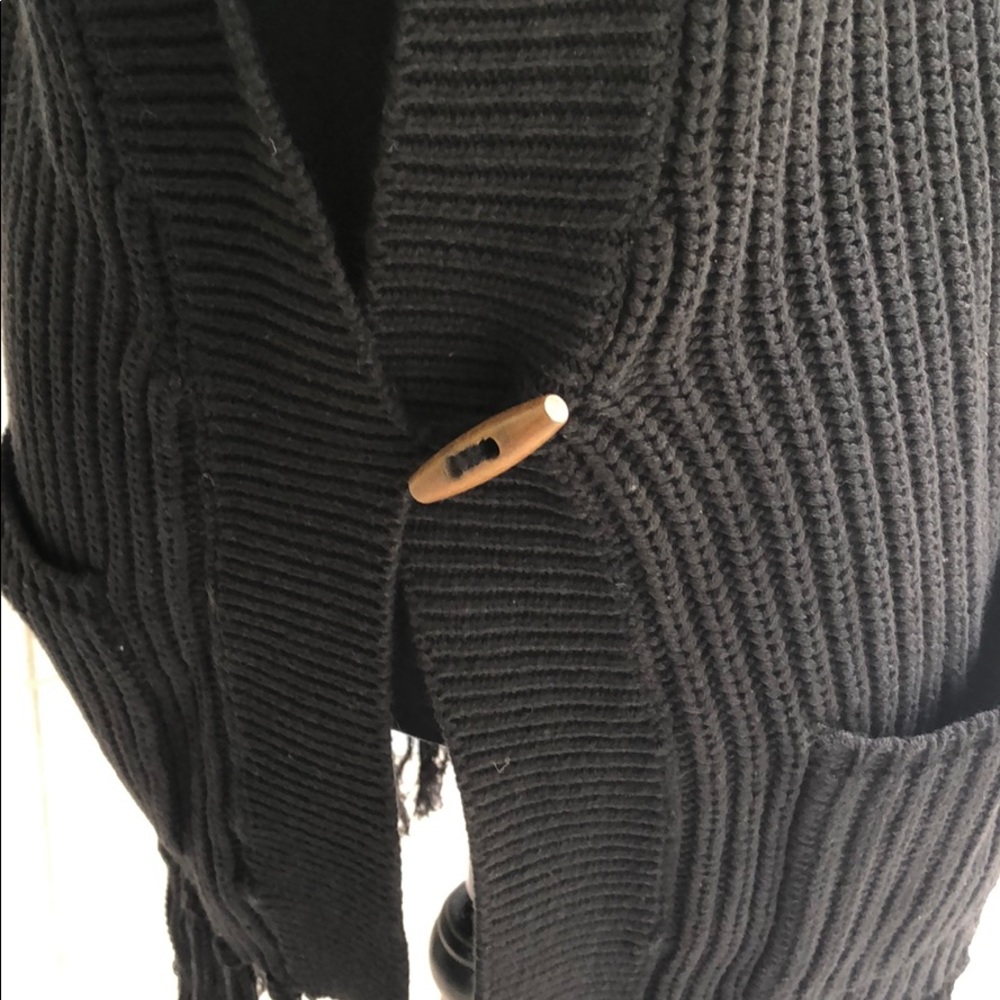 Black Sweater Vest / Jacket - Picture 4 of 5
